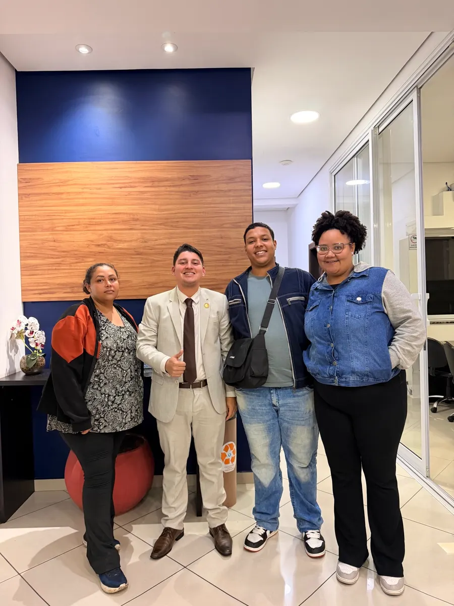Cliente Nexor comemorando